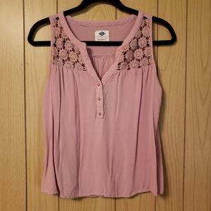 Sadie Robertson Crochet Tank